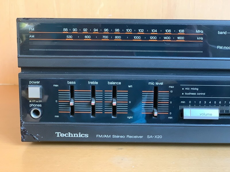 TECHNICS SA-X20 VINTAGE FM/AM STEREO RECEIVER w/PHONO~FULL WORKING CONDITION gallery