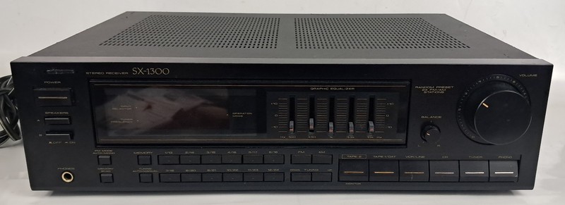 Pioneer SX-1300 Stereo Receiver Vintage Hi-Fi AM/FM w EQ *NO LOGO* Tested