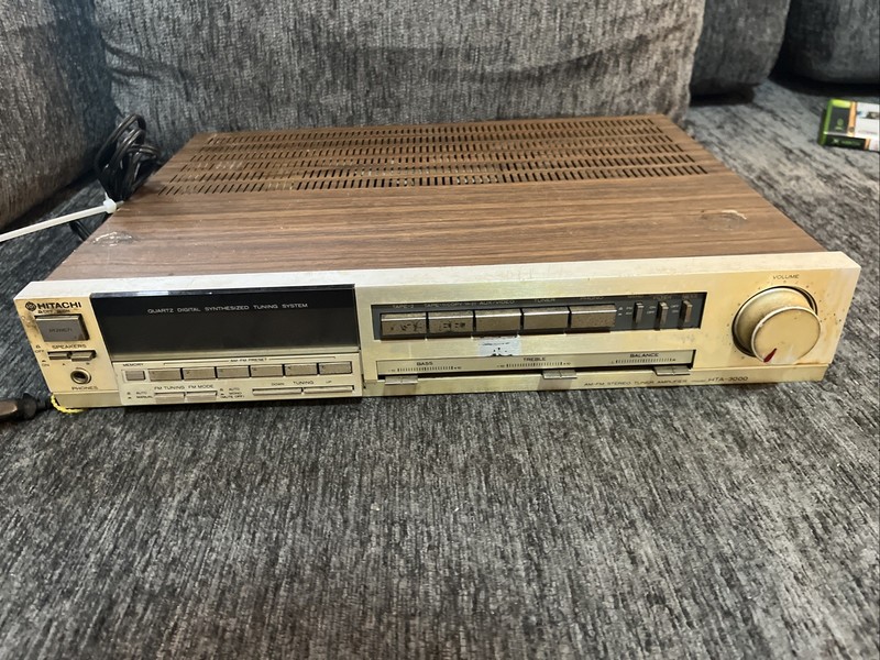 Vintage Hitachi HTA-3000 Stereo Receiver Untested Does Power On