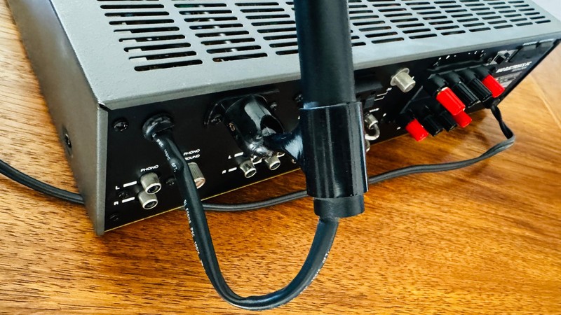 NAD 7240PE Power Envelope Stereo Receiver gallery