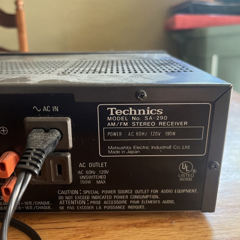 Technics SA-290 AM/FM Stereo Receiver gallery