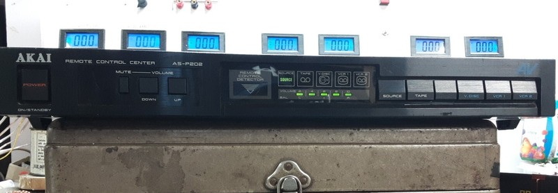 AKAI Model AS-P202 Remote Control Center Signal Processor 1986 Vintage