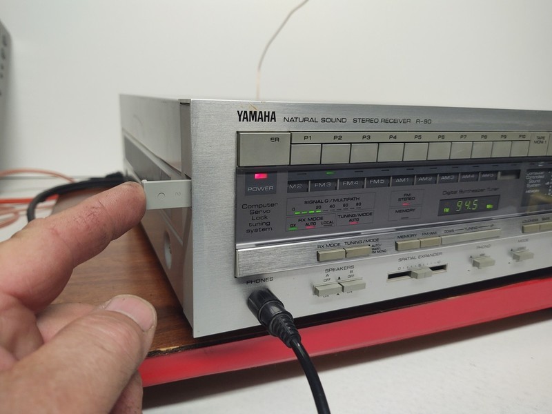 Yamaha Natural Sound Stereo Reciever R-90 gallery