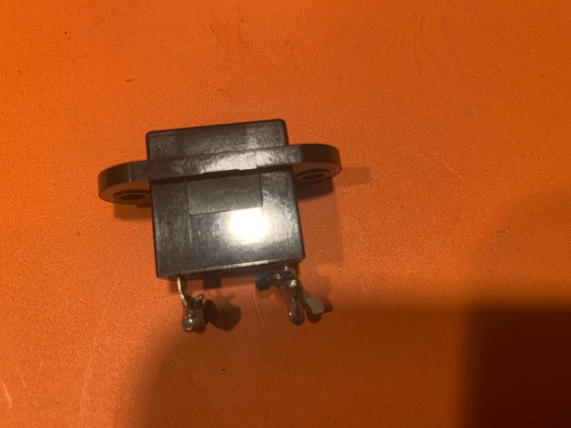 Kenwood KR-5200 Stereo Receiver Parting Out AC Outlet gallery