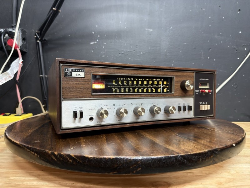 Fisher 450-T Vintage Solid State Stereo Reciever W/ Wooden Case