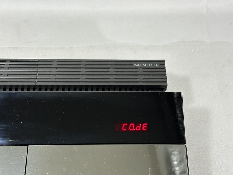 DEFECTIVE Bang Olufsen BeoCenter 9500 AMFMCDCassette Player G3D gallery