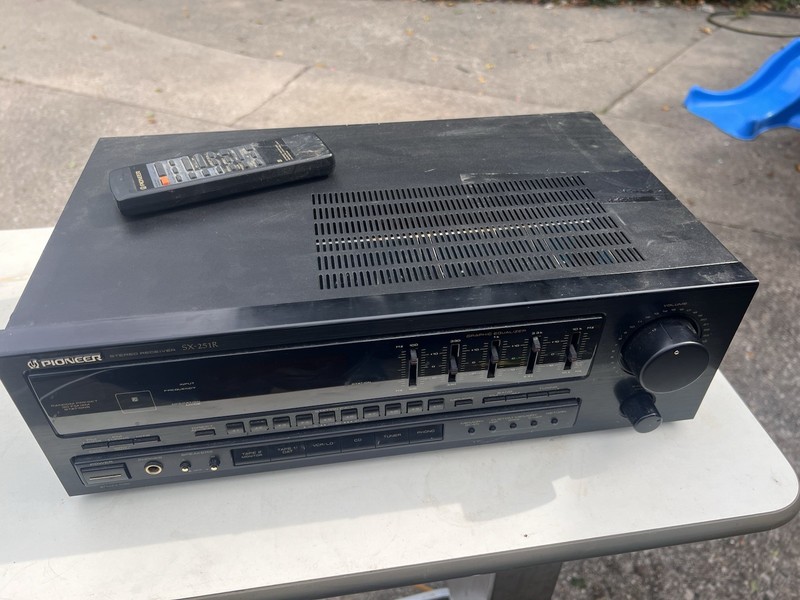 Vintage Pioneer SX-251R Stereo Receiver Audiophile Tested & Works