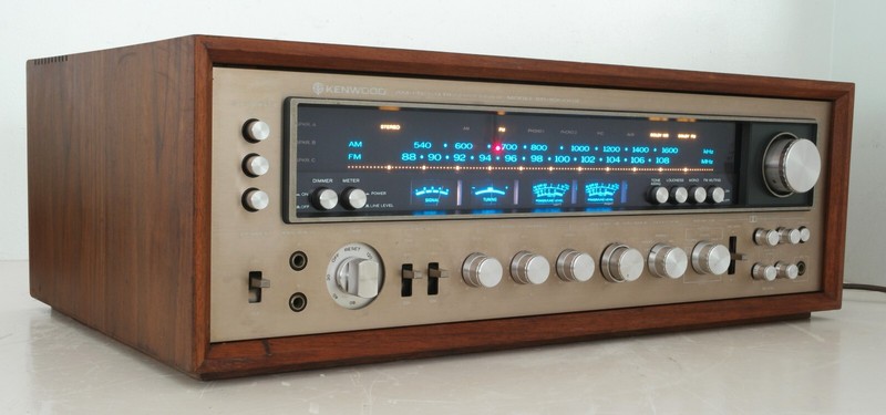 Kenwood KR-10000II Receiver : LED Lamps/New AL Coupling/New Speaker Binding Post
