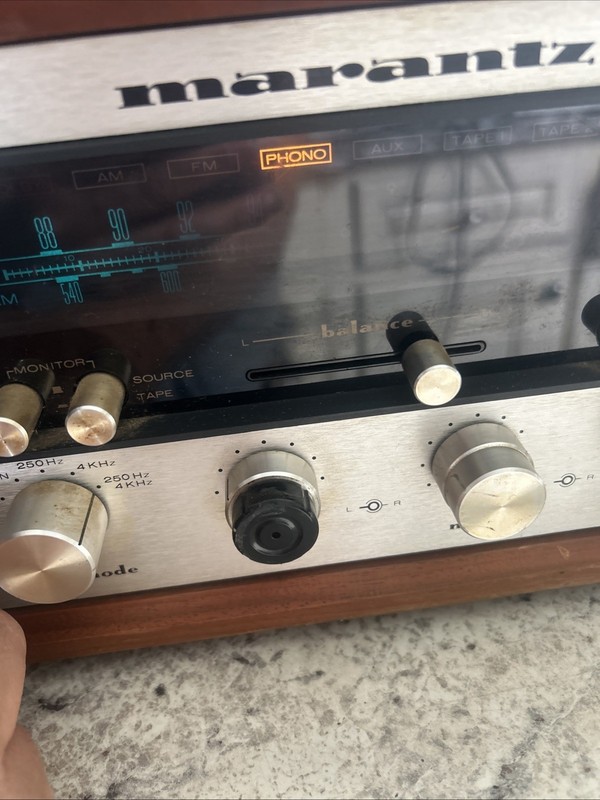 Marantz Model 2275 Stereophonic Receiver for Parts or Repair Made in Japan gallery
