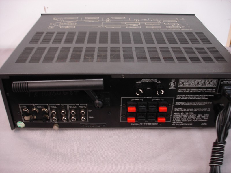 Vector Research VR-2500 Stereo Receiver Amp Works has audio on FM gallery