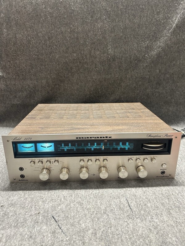 Vintage MARANTZ Model 2270 Serial#4076 Stereophonic Receiver Japan