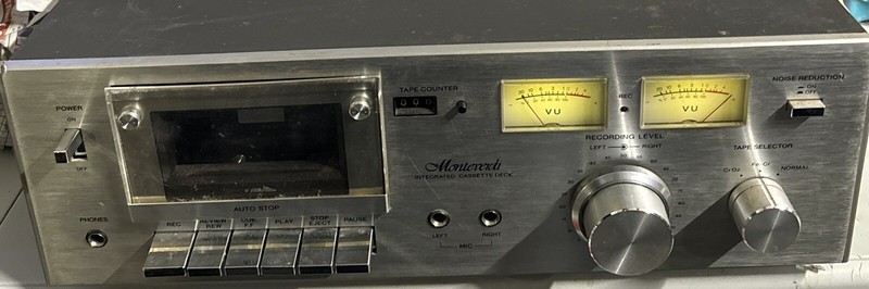MONTEVERDI H240 INTEGRATED CASSETTE DECK - VINTAGE FOR PARTS POWERS ON!