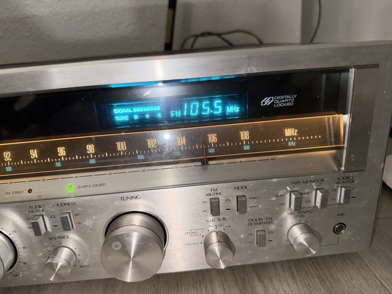 SANSUI G-7700 Vintage AM/FM Receiver 2 Channels 120 Watts gallery