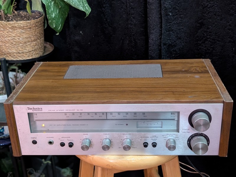 Technics Receiver FM/AM Stereo Receiver SA-80 gallery