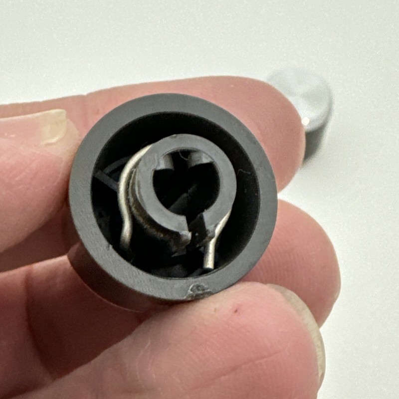 Realistic Clarinette 112 Receiver Turntable Replacement Tone & Balance Knobs gallery