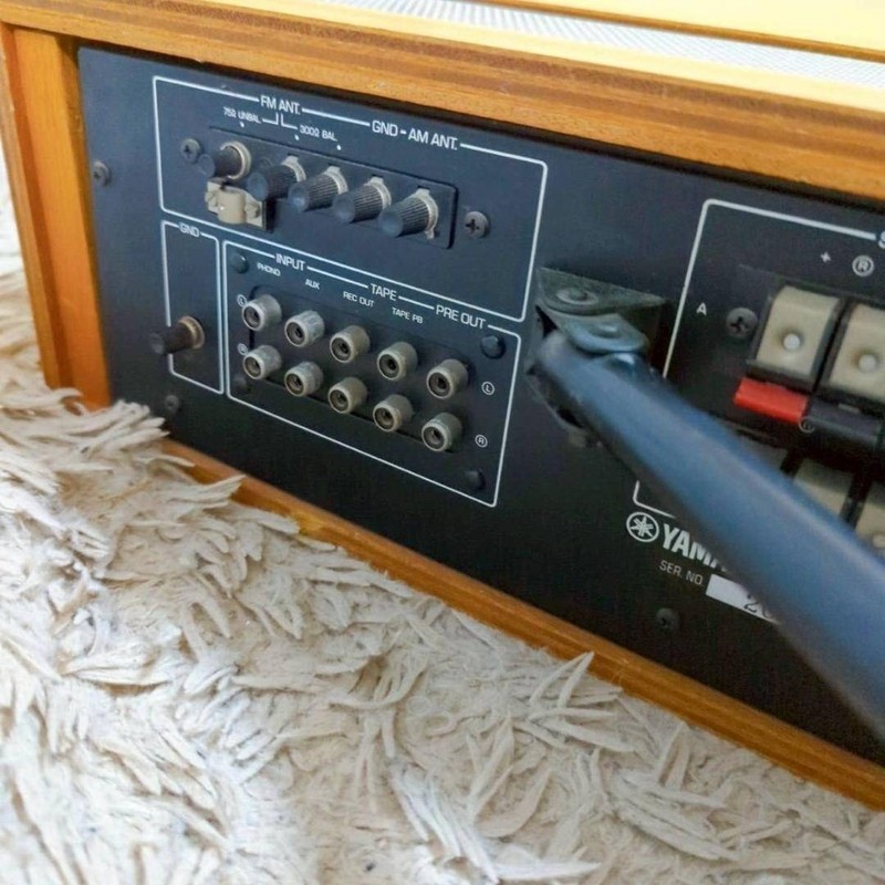 Yamaha CR-400 Stereo Receiver Vintage Hi-Fi Amp Wood Case Tested Working Japan gallery