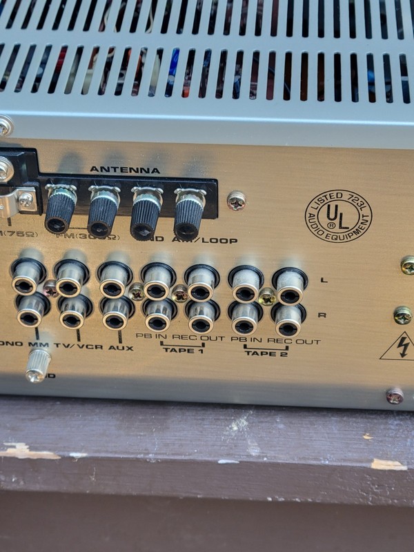 Ultrx R35 receiver by Sanyo, Working gallery