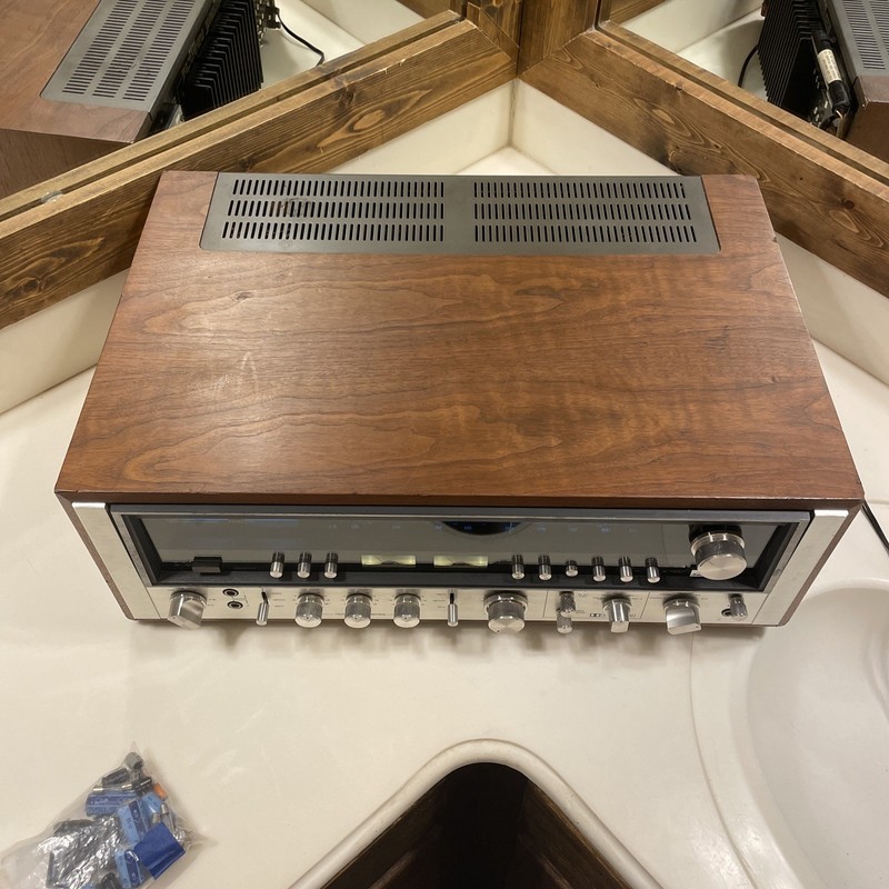 Sansui 9090DB Stereo Receiver Vintage RESTORED gallery