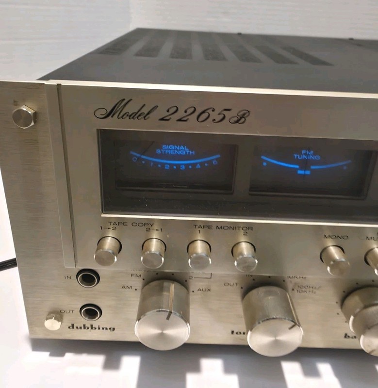 Marantz Model 2265B Vintage Stereo Receiver Silver Face Classic Audio gallery