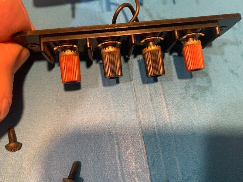 Pioneer SX-434 Stereo Receiver Parting Out - Speaker Jack Assembly gallery