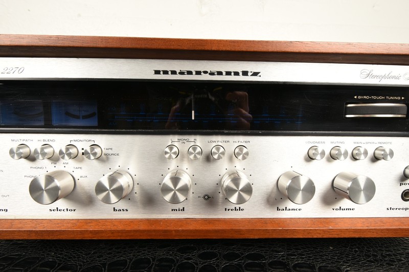 Serviced Marantz 2270 Stereophonic Stereo AM/FM Receiver Vintage Wood Case gallery