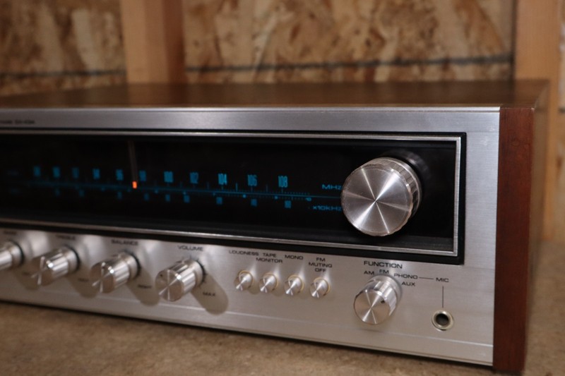 Pioneer SX-434 Vintage Stereo Receiver – Near Excellent – Works gallery
