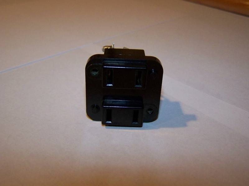 Pioneer SX-3700 SX-3600 SX-3500 SX-3400 SX-820 SX-720 AC Outlet AKP-039