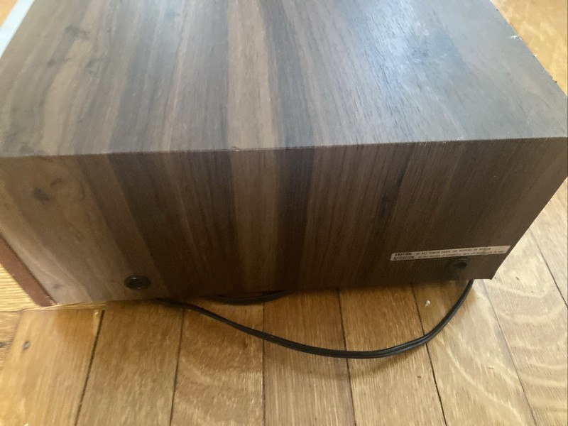 Marantz SR-1000 Stereo Receiver for Parts or Repair. gallery