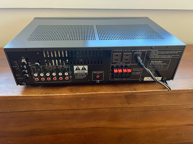 Vintage Technics SA-GX100 Stereo Receiver gallery