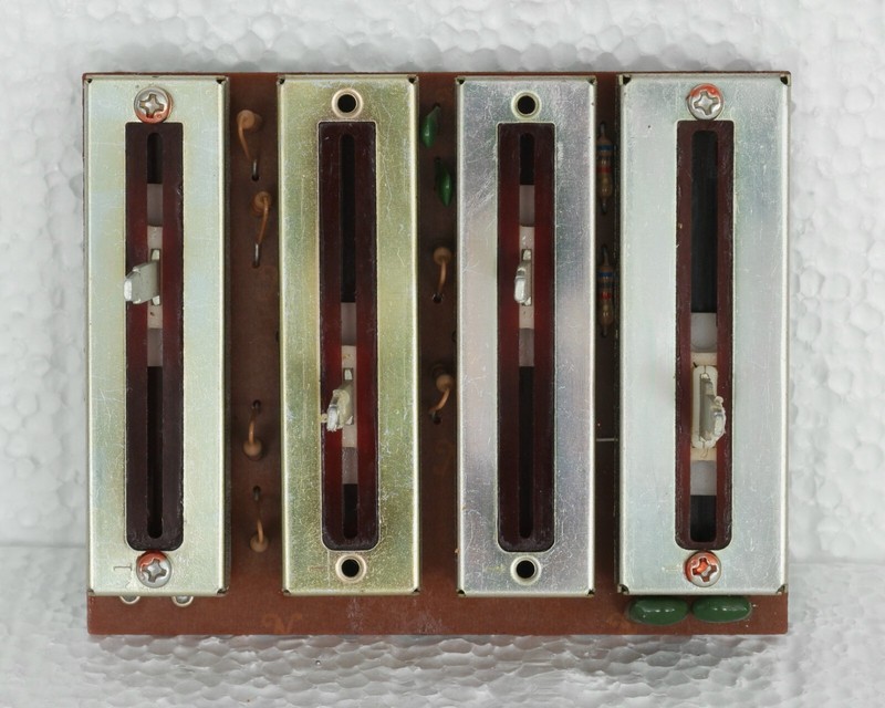 Sanyo DXL5486 4 Channel Stereo Receiver Part : Slide Switch Assembly