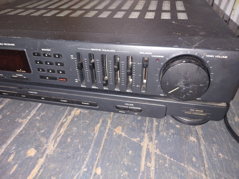 Vintage Fisher RS-9015 Studio Stereo Receiver Powers On gallery