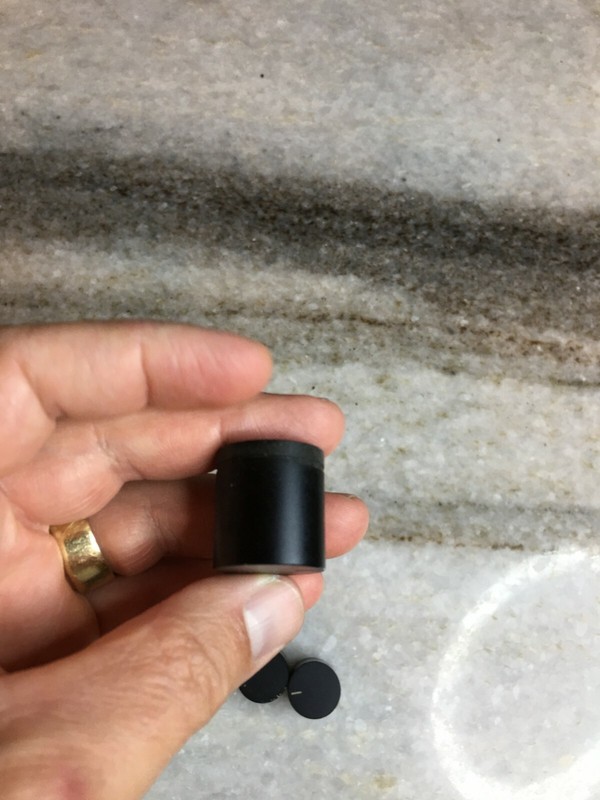 Replacement Parts: Kenwood KR-930B Stereo Receiver Knob gallery