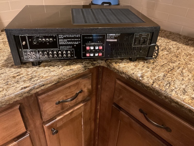 Yamaha CR 2040 Vintage Stereo Receiver. Monster Receiver Serviced and cleaned!! gallery