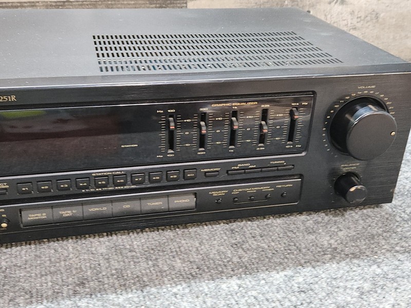Vintage Pioneer SX-251R Stereo Receiver Audiophile Tested & Works gallery