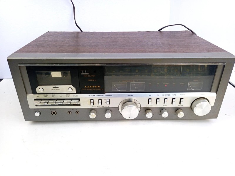 LLOYD’S R744A AM FM STEREO CASSETTE TAPE DECK RECORDER PLAYER HOME MEDIA 20W ^