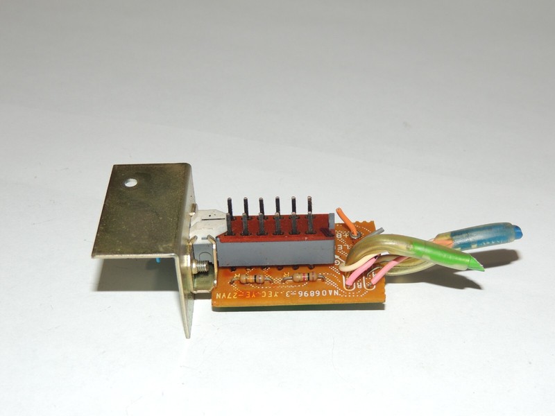 Yamaha CR-2020 Audio Muting Push Switch Assembly NA06896-3 gallery