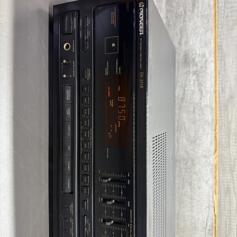 Vintage 1990s Pioneer SX-251R Stereo AM/FM Receiver gallery