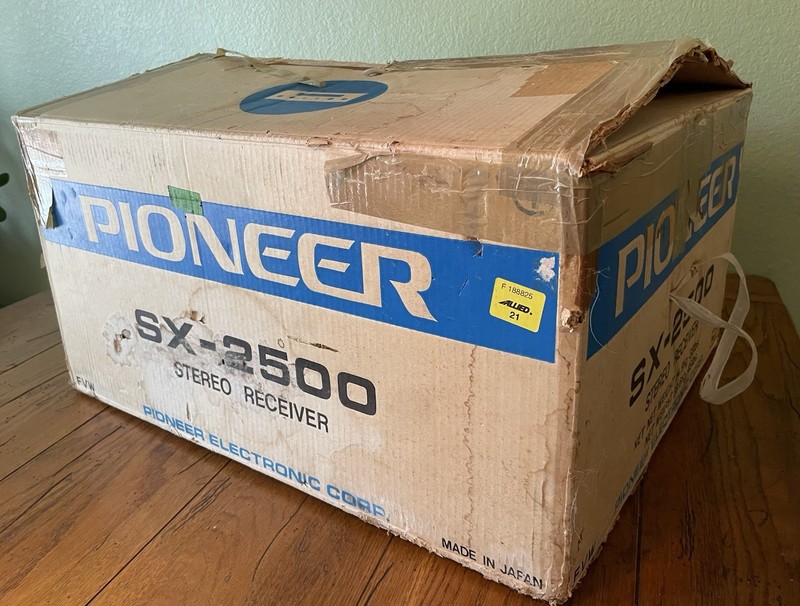 Excellent 1972 Pioneer SX-2500 Stereo Receiver w/ Remote & shipping boxes #20588