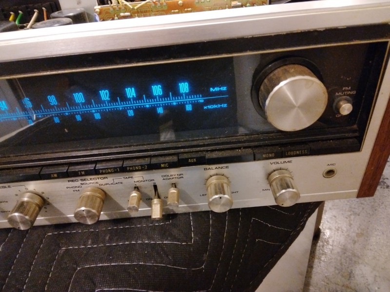 Vintage Pioneer SX-838 (AM/FM) Complete Stereo Receiver. Powers Up But No Sound gallery