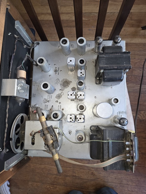 The FISCHER R31S Tube Receiver gallery