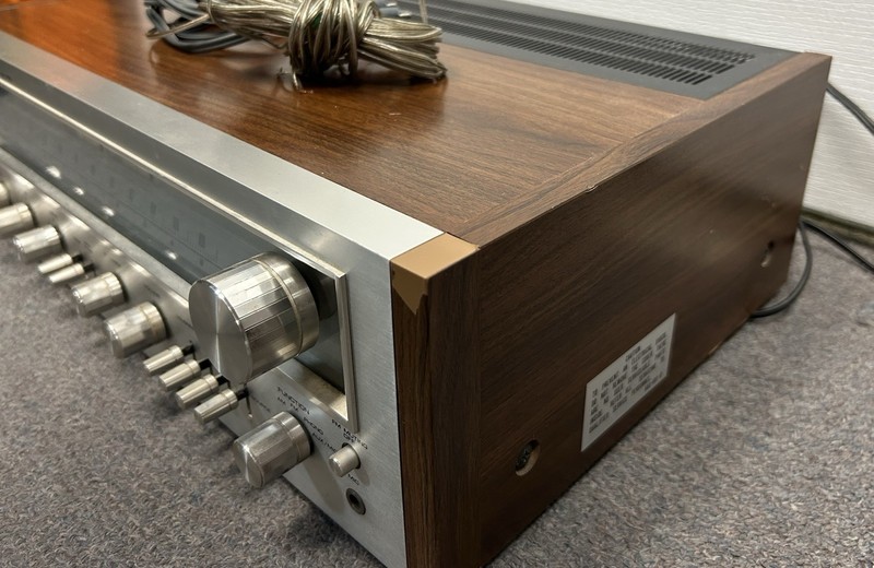 Pioneer SX-750 Vintage Stereo Receiver W/ Cords (Tested Working Unit) gallery