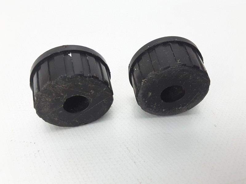 SANSUI 8080DB 9090DB RECEIVER PARTS: SET OF 2 ORIGNAL FEET gallery