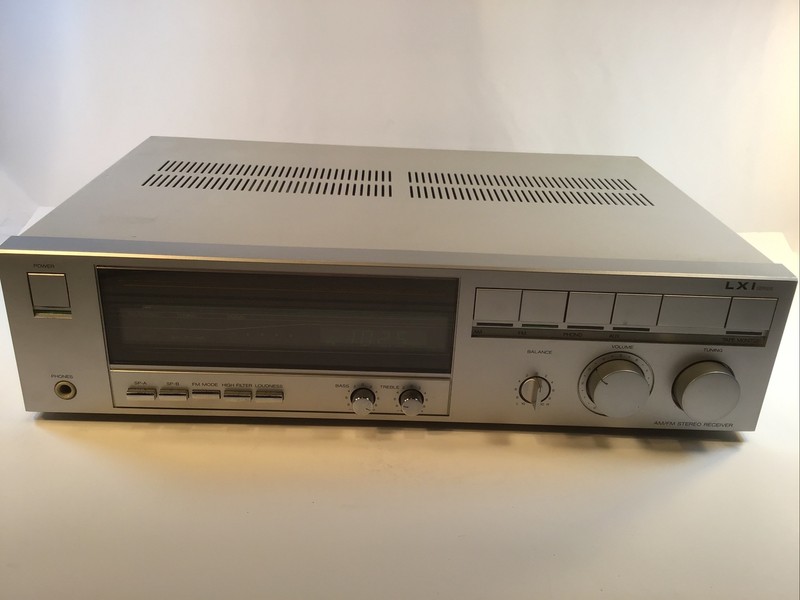 LXI Series AM/FM Stereo Receiver Sears Made in Japan Model #564 92583250 Tested