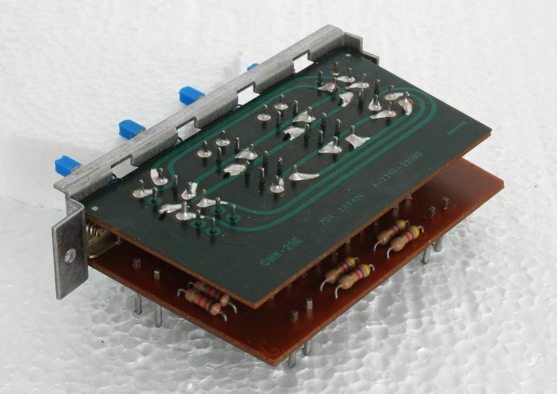 Sanyo DXL5486 4 Channel Stereo Receiver Part : Push Button Switch Assembly gallery
