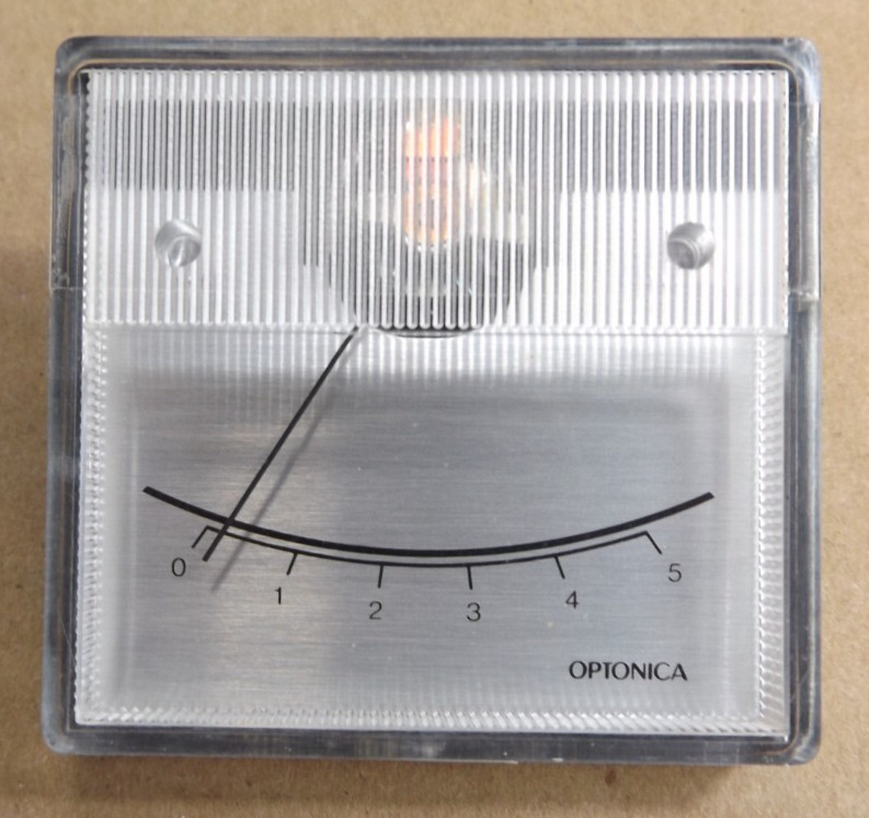 Optonica Receiver SA-5605 Signal Vu-Meter