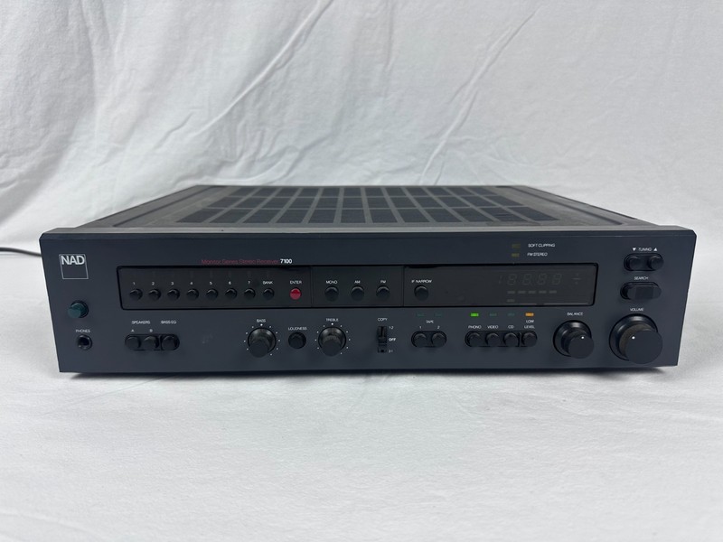 NAD 7100 Monitor Series Stereo Receiver Vintage Powers On For Parts or Repair gallery