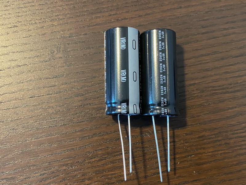 2 New Replacement Main Capacitors Harman-Kardon 330i Nichicon 6800 uf 50v 22mm