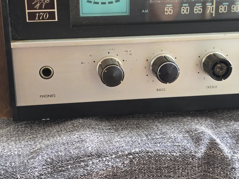 Vintage 1970s Receiver The Fisher 170 Stereo Walnut Finish | Working Rare Read gallery
