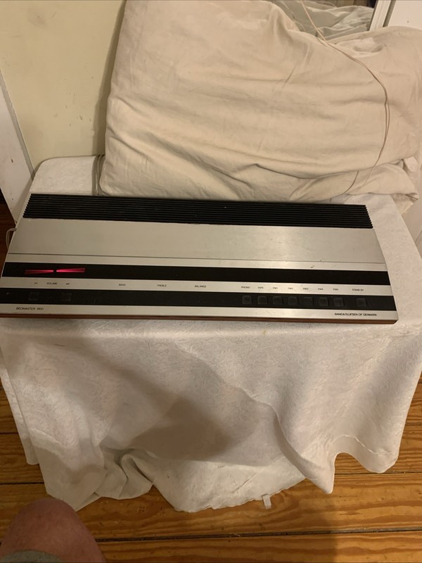 Bang + Olufsen Beomaster 1900 Model 2904 – Pls Read Description